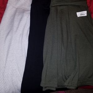 Old Navy Maternity ☆ SZ Med ☆ Lot of 3 Skirts